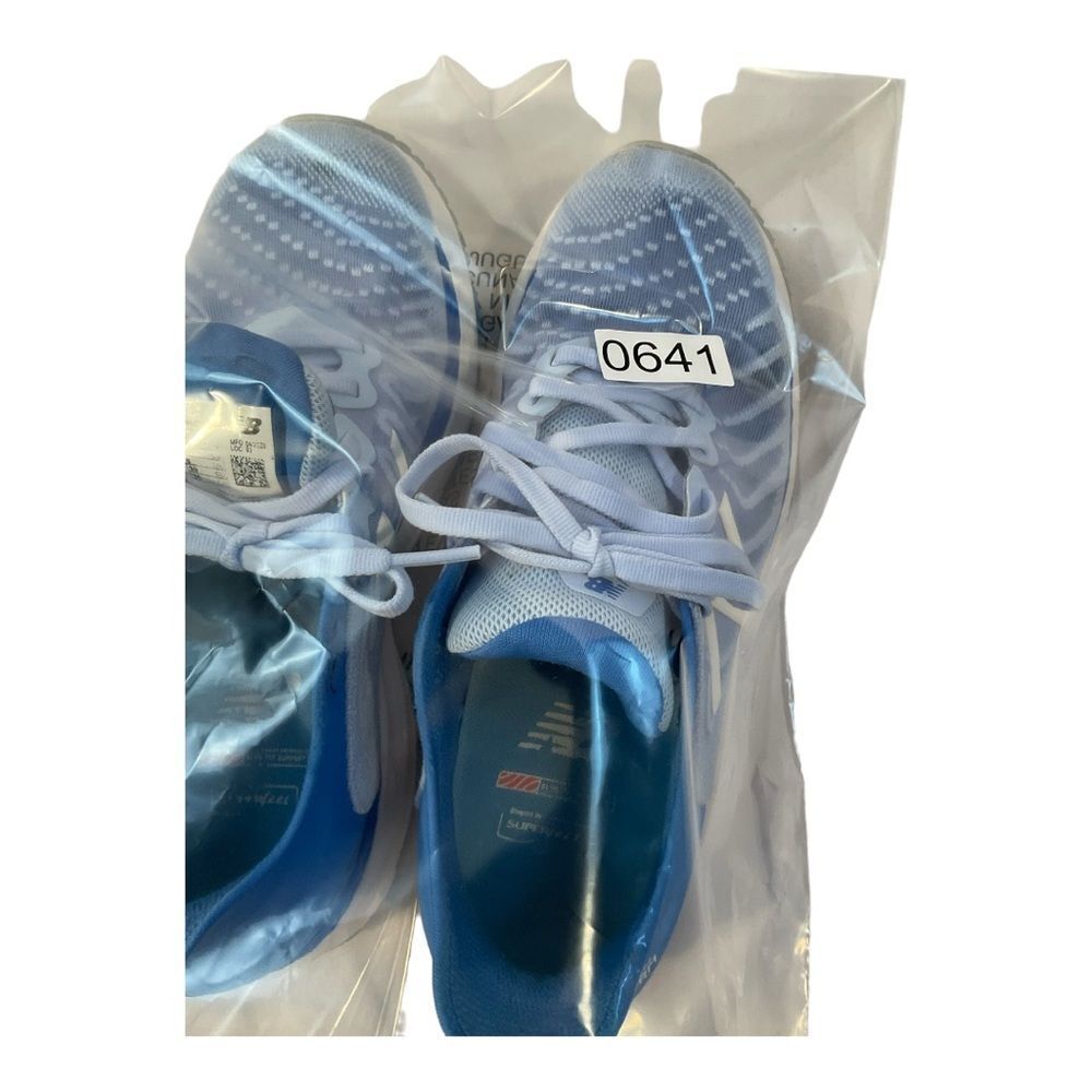 New Balance 860 V11 Women’s Blue Fresh Foam Athletic Running Sneakers Size 8 - Picture 16 of 16